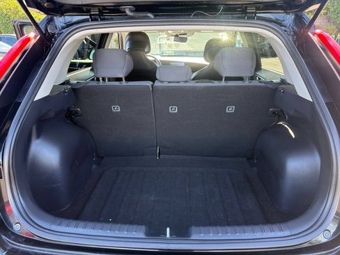 Used 2026 Kia Niro LX FWD image 29