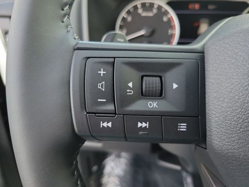 New 2026 Nissan Rogue SV FWD image 7