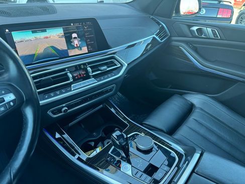 Used 2020 BMW X5 xDrive40i w/ Premium Package image 14