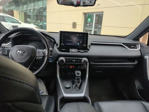 Used 2020 Toyota RAV4 XSE w/ All Weather Liner Package image 12