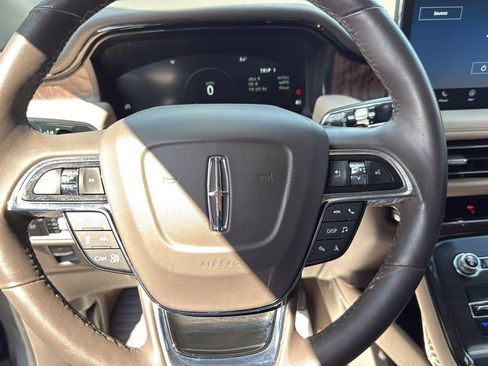 Used 2023 Lincoln Nautilus Reserve w/ Equipment Group 201A AWD/4WD image 14