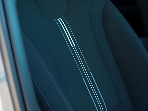 Used 2023 Hyundai Elantra SEL w/ Convenience Package image 20