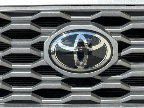 Used 2023 Toyota Tacoma TRD Sport AWD/4WD image 37