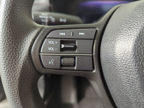 Used 2025 Honda Accord SE image 29