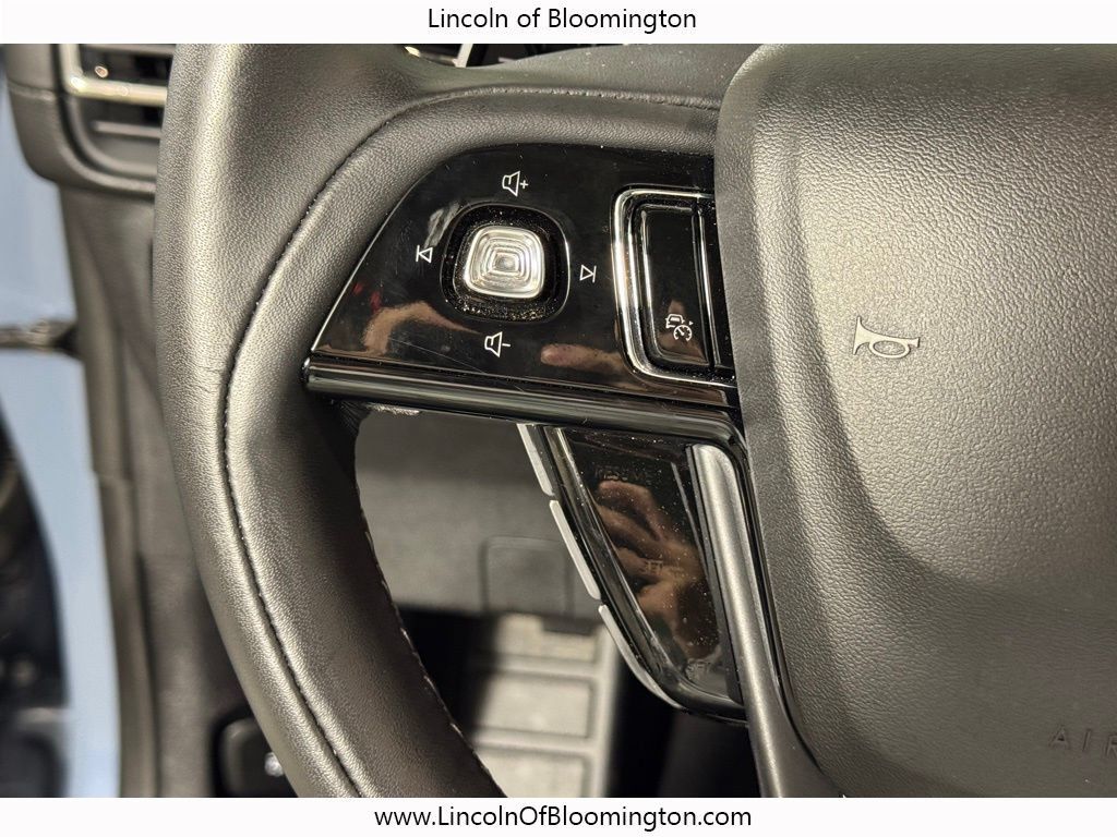New 2025 Lincoln Corsair Grand Touring w/ Equipment Group 302A AWD/4WD image 29