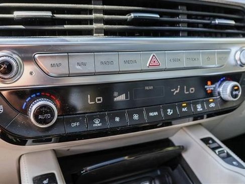 Used 2022 Kia Telluride SX w/ SX Prestige Package image 20
