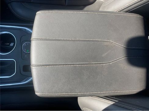 Used 2023 Chevrolet Traverse High Country w/ LPO, Floor Liner Package AWD/4WD image 12