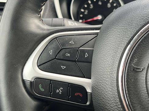Used 2017 Jeep Compass Latitude w/ Popular Equipment Group AWD/4WD image 22