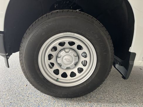 New 2026 Chevrolet Silverado 1500 W/T image 27