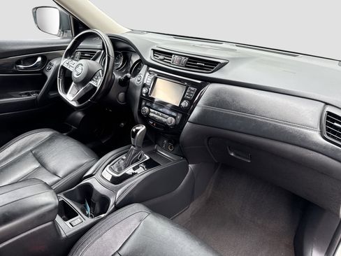 Used 2017 Nissan Rogue SL image 31