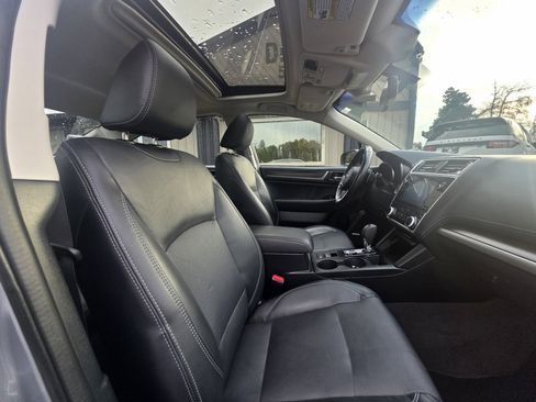 Used 2018 Subaru Legacy 2.5i Limited image 10