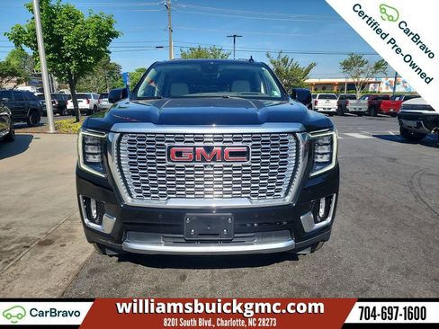 Used 2023 GMC Yukon Denali w/ Advanced Technology Package AWD/4WD image 3