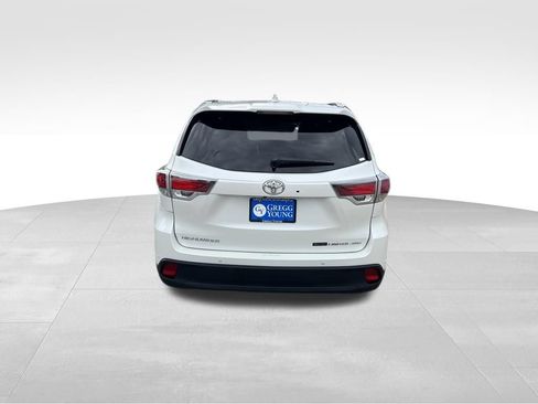 Used 2015 Toyota Highlander Limited AWD/4WD image 5
