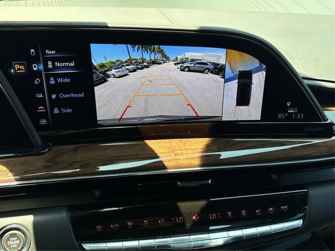 Used 2023 Cadillac Escalade Sport Platinum w/ LPO, ONYX Package AWD/4WD image 25