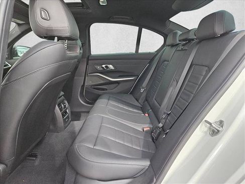 Used 2026 BMW 330i Sedan w/ M Sport Package RWD image 15