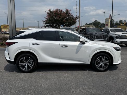 Used 2023 Lexus RX 350 Premium w/ Cold Area Package AWD/4WD image 11