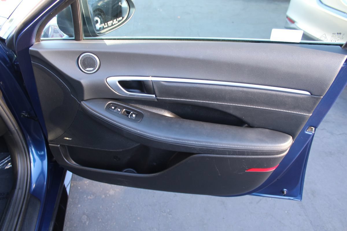 Used 2021 Hyundai Sonata Limited FWD image 22