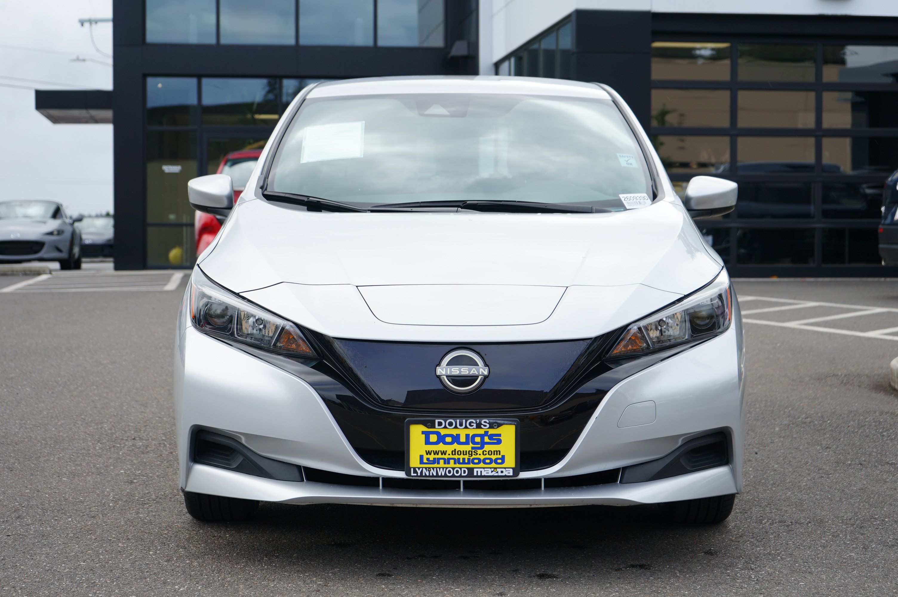 Used 2025 Nissan Leaf S FWD image 10