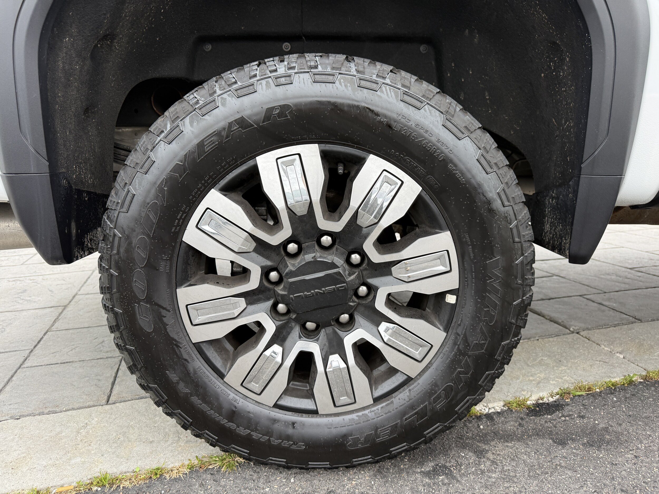 Used 2025 GMC Sierra 2500 Denali AWD/4WD image 44