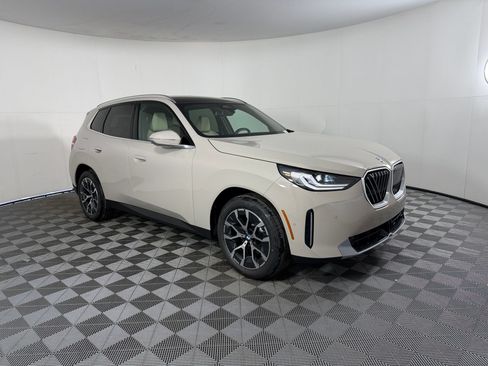 Used 2026 BMW X3 xDrive30i w/ Convenience Package AWD/4WD image 7
