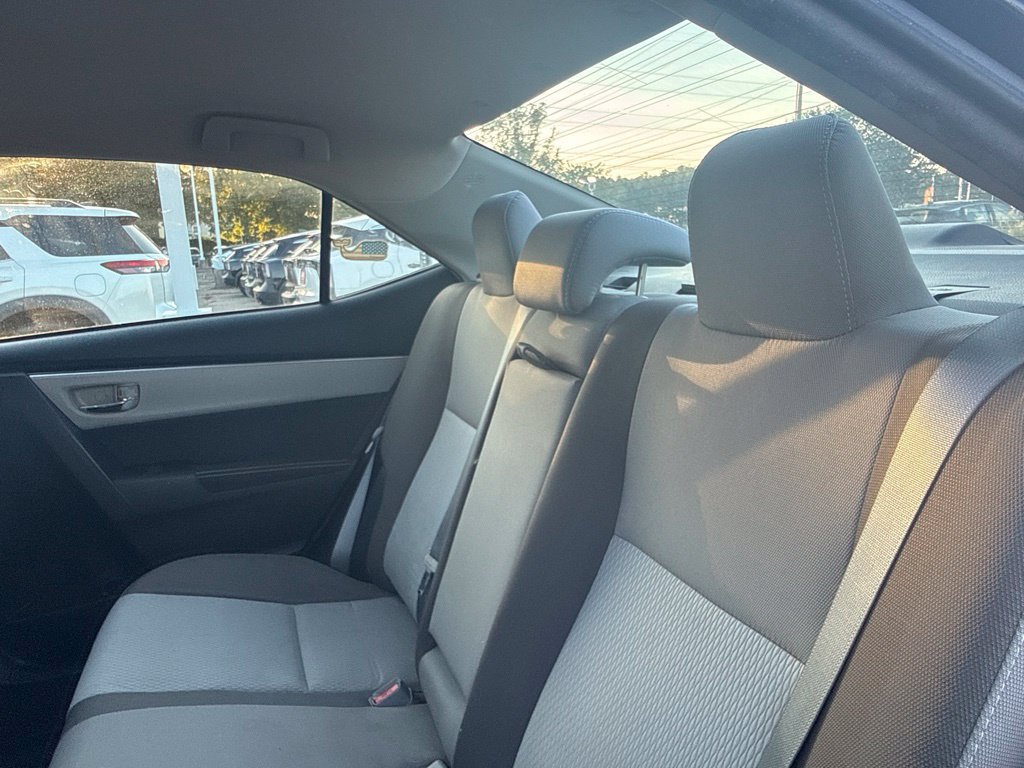 Used 2019 Toyota Corolla LE FWD image 14