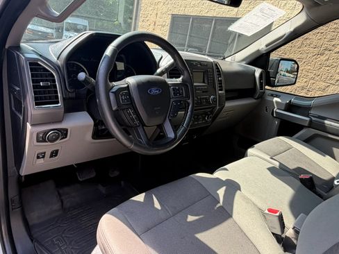 Used 2017 Ford F150 XLT w/ Equipment Group 301A Mid RWD image 22