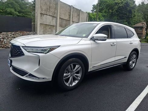 Used 2024 Acura MDX SH-AWD image 3