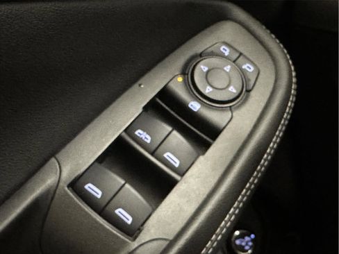 Used 2023 Buick Encore GX Essence w/ Experience Buick Package image 36