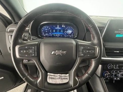 Used 2022 Chevrolet Suburban RST w/ Luxury Package image 37