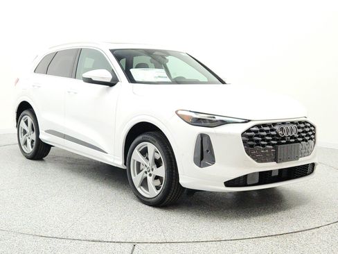 New 2026 Audi Q5 Premium Plus AWD/4WD image 3