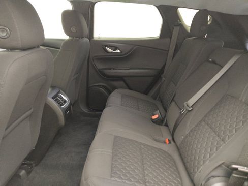 Used 2020 Chevrolet Blazer LT FWD image 18