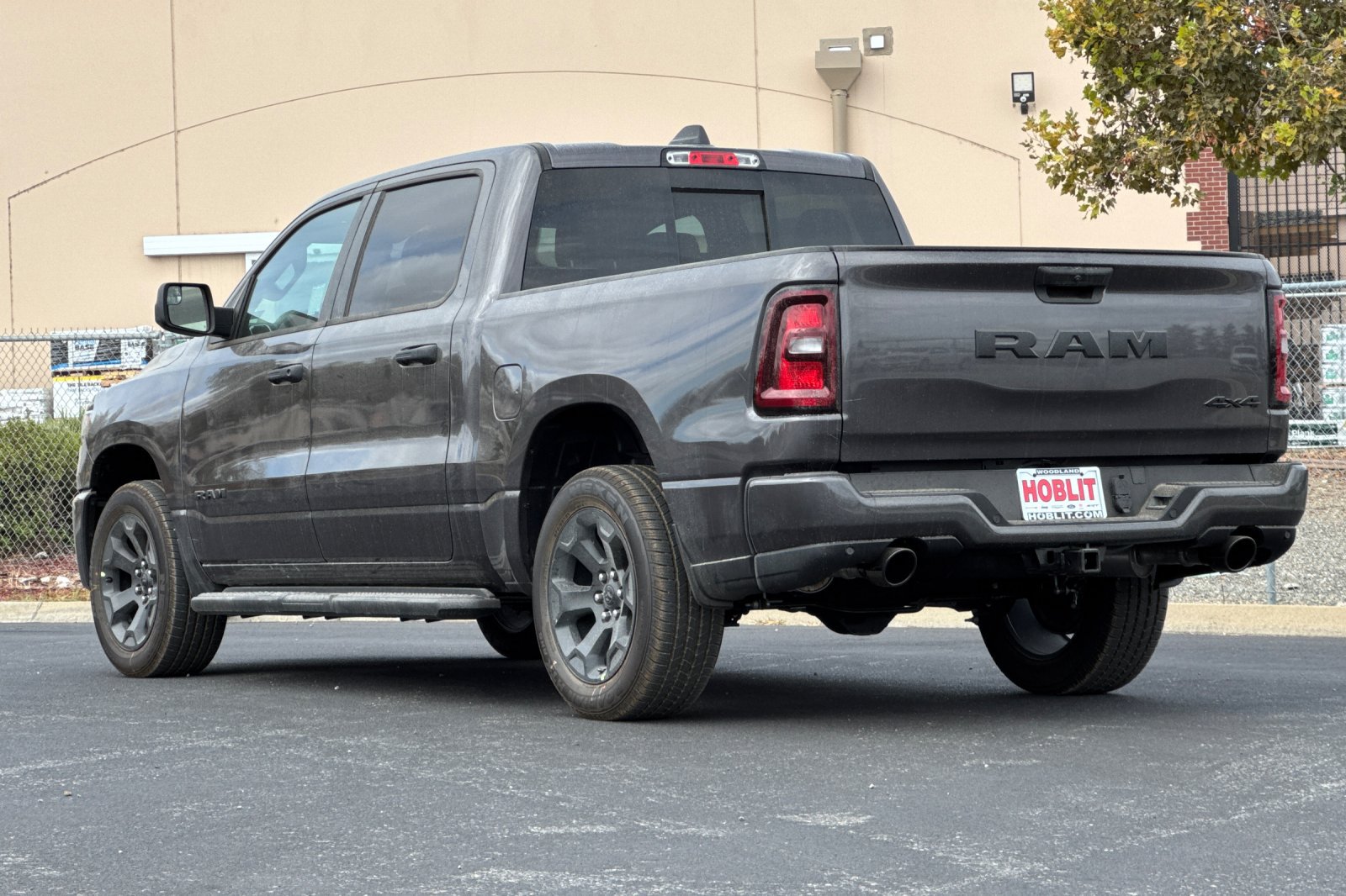 New 2026 RAM 1500 Express AWD/4WD image 5