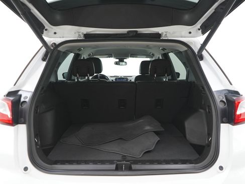 Used 2020 Chevrolet Equinox Premier w/ Premier Redline Edition image 16