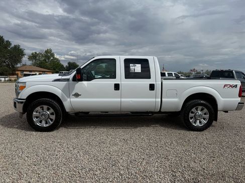 Used 2014 Ford F250 XLT w/ FX4 Off-Road Package AWD/4WD image 6