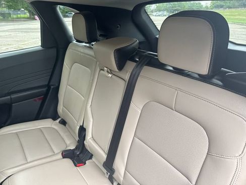 Certified 2022 Ford Escape SEL AWD/4WD image 24