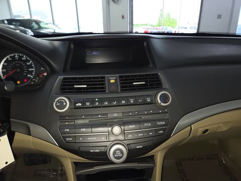Used 2012 Honda Accord LX image 30