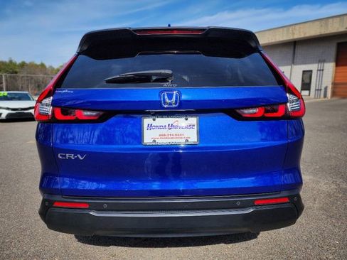 Used 2024 Honda CR-V EX-L image 4