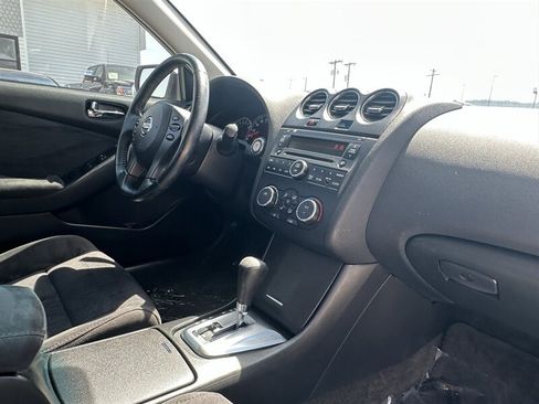 Used 2012 Nissan Altima 2.5 S w/ Convenience Pkg FWD image 7