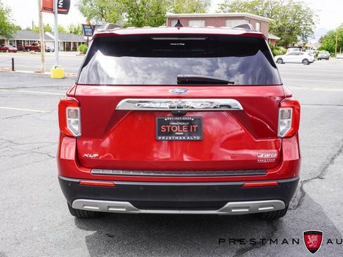 Used 2023 Ford Explorer XLT w/ Equipment Group 202A AWD/4WD image 21