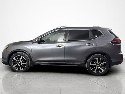 Used 2019 Nissan Rogue SL w/ Premium Package FWD image 2