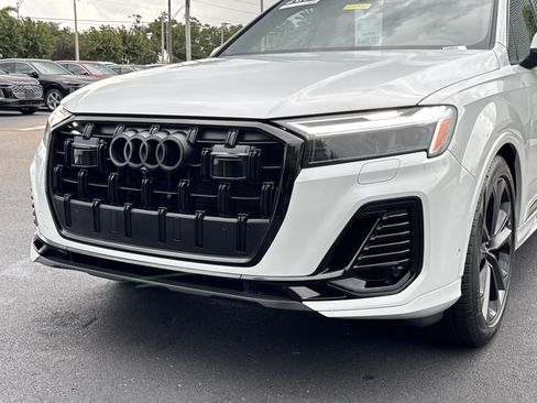 Used 2026 Audi Q7 3.0T Premium Plus w/ Premium Plus Package AWD/4WD image 9