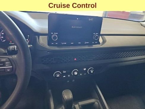 Used 2025 Honda Accord LX image 11