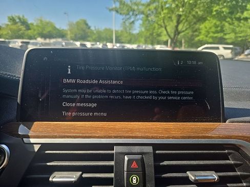 Used 2018 BMW X3 xDrive30i AWD/4WD image 4