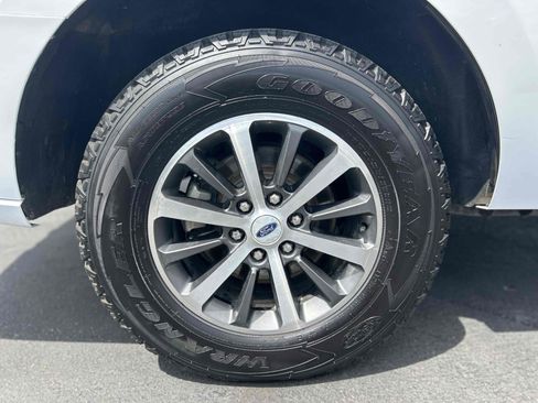 Used 2020 Ford Expedition XL image 29