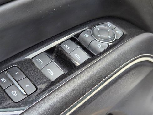 Used 2023 Cadillac Escalade Sport Platinum AWD/4WD image 25
