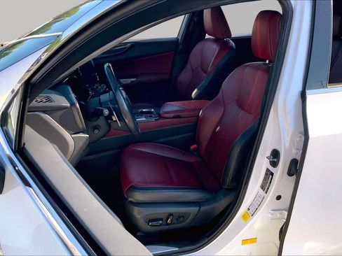Used 2023 Lexus NX 250 FWD image 8