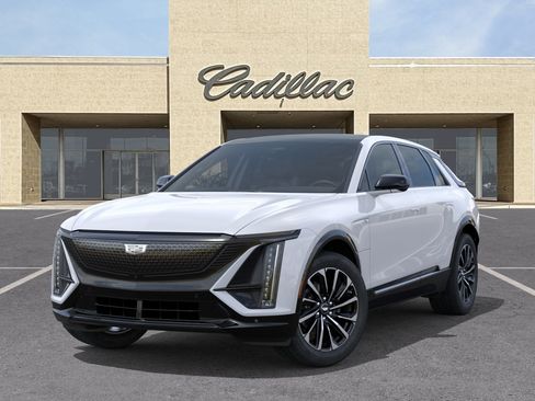 New 2026 Cadillac Lyriq Premium Sport AWD/4WD image 6