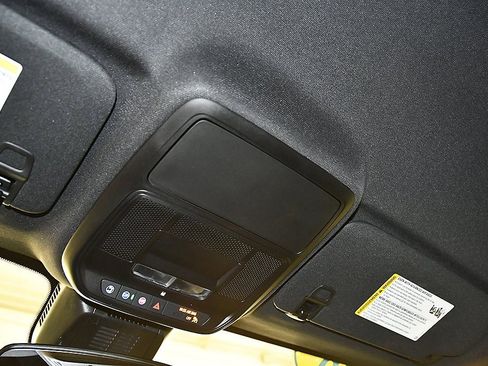 New 2026 Chevrolet Equinox LT w/ LPO, Floor Liner Package image 24