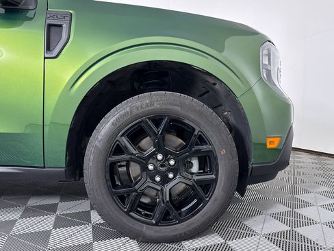 Used 2025 Ford Maverick XLT w/ Black Appearance Package AWD/4WD image 19