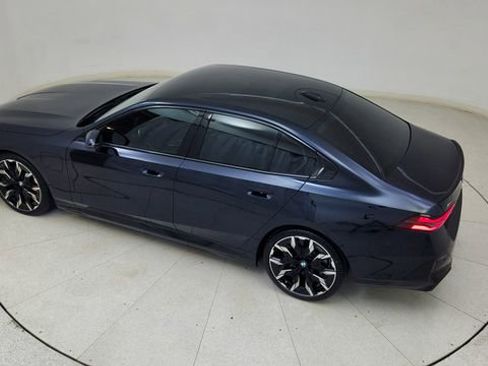 Used 2026 BMW 550e xDrive image 82